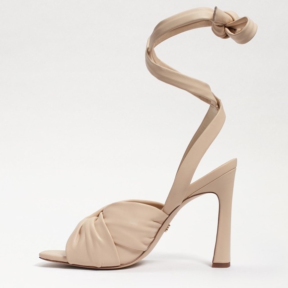 Sam Edelman | Lenora Heels - Picture 3 of 8